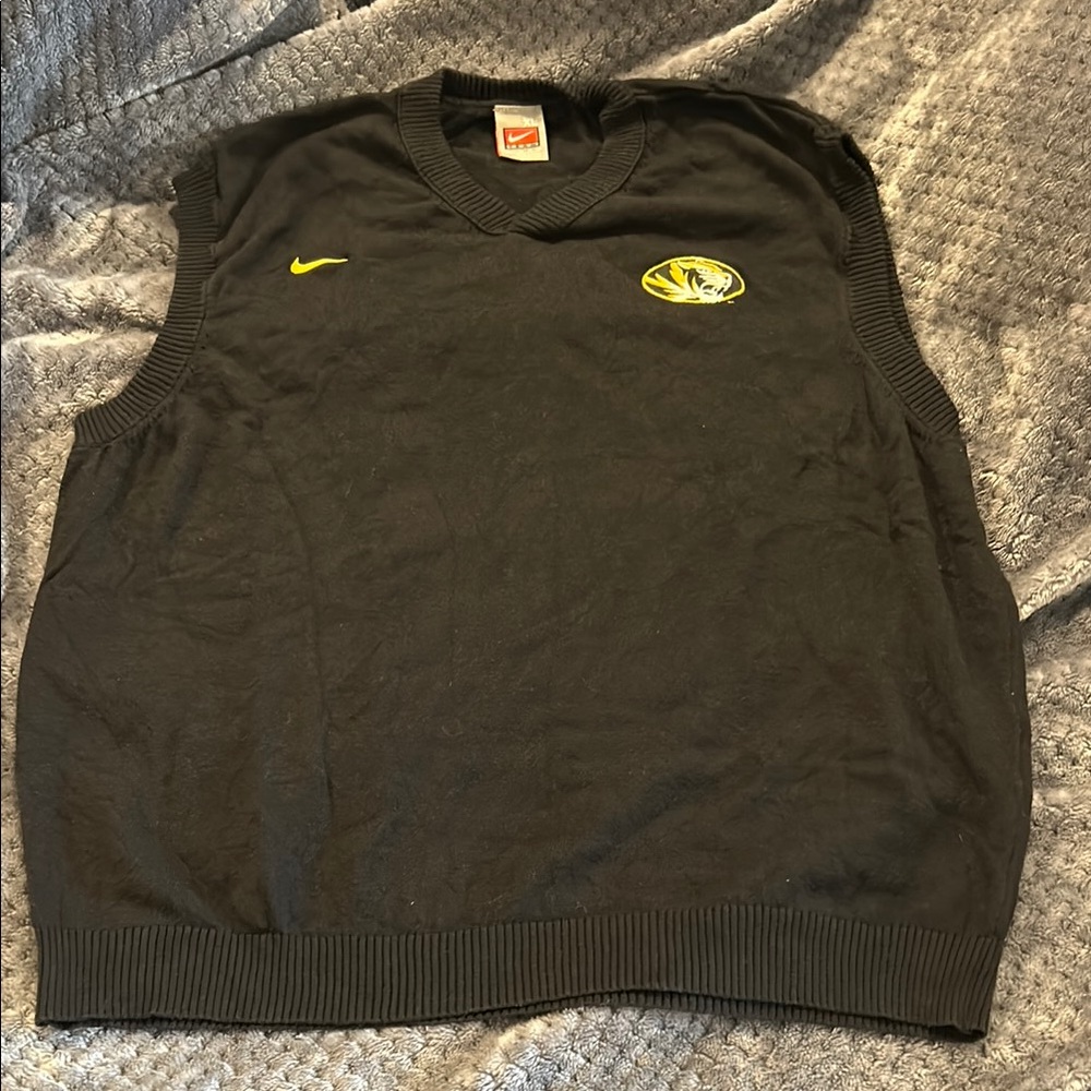 Excellent Condition Missouri Tigers Mizzou Nike Black Men's Sweater Vest szXL
